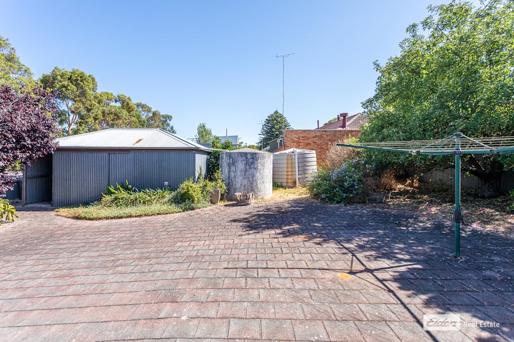 23 Aitchison Avenue, Naracoorte, SA, 5271 - Image 12