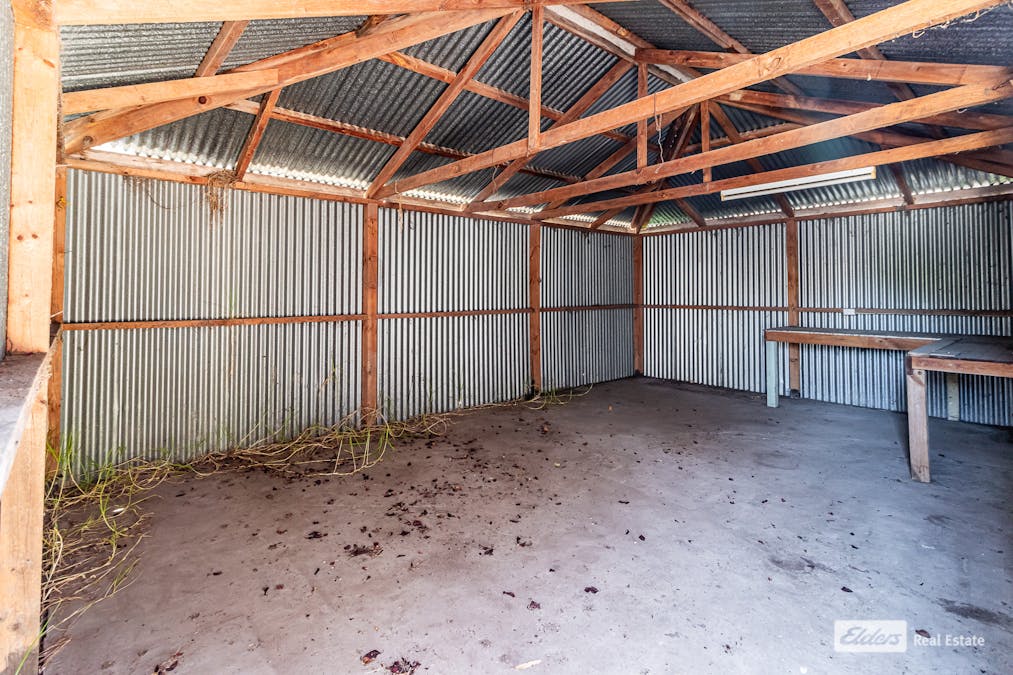 23 Aitchison Avenue, Naracoorte, SA, 5271 - Image 14