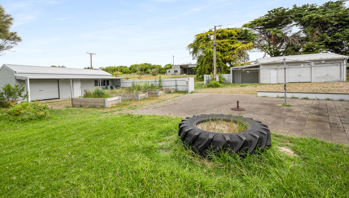 1 Iluka Road, Beachport, SA, 5280 - Image 14