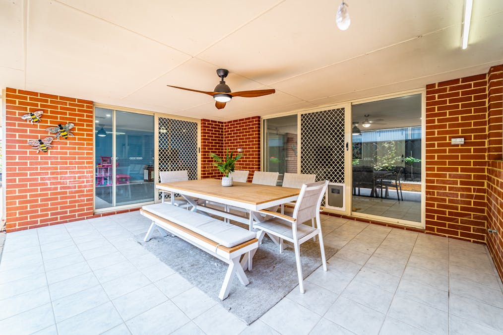4 Dunkirk Court, Port Kennedy, WA, 6172 - Image 18