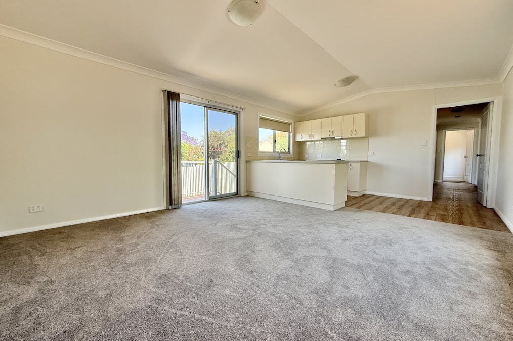2/30 Coleman Road, Parkes, NSW, 2870 - Image 3