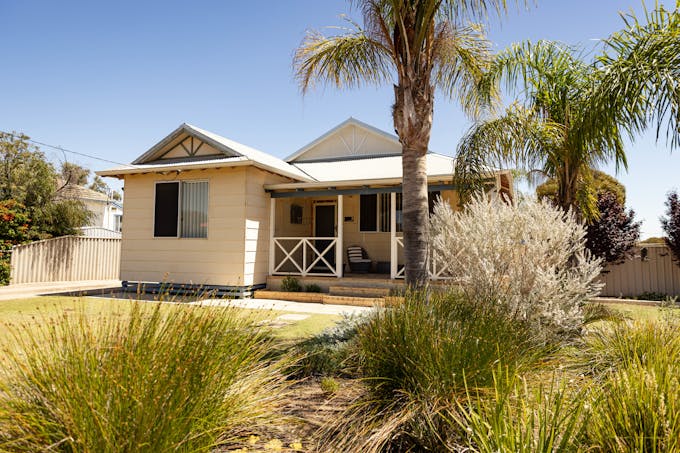 2 Muscat Street, Merredin, WA, 6415 - Image 1