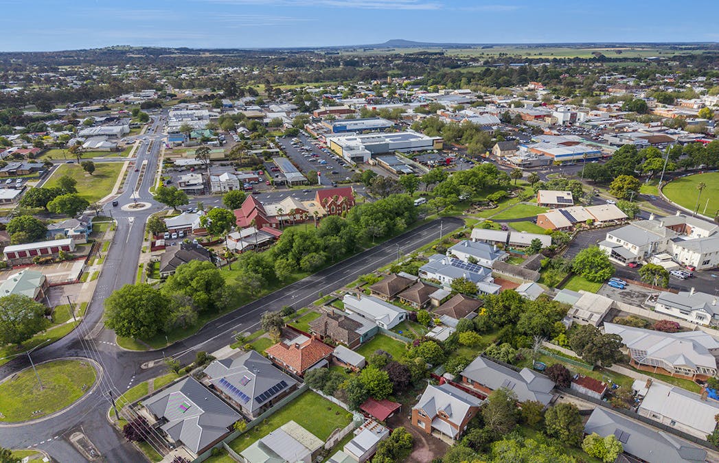 17 Alexandra Parade, Hamilton, VIC, 3300 - Image 11