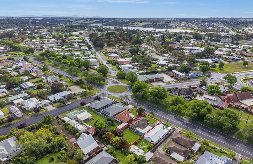 17 Alexandra Parade, Hamilton, VIC, 3300 - Image 13