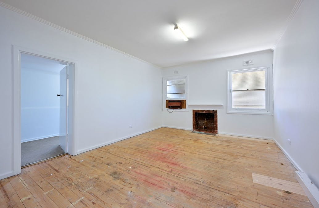 13 Murn Crescent, Whyalla Norrie, SA, 5608 - Image 2