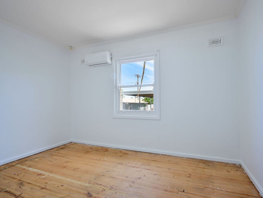 13 Murn Crescent, Whyalla Norrie, SA, 5608 - Image 5