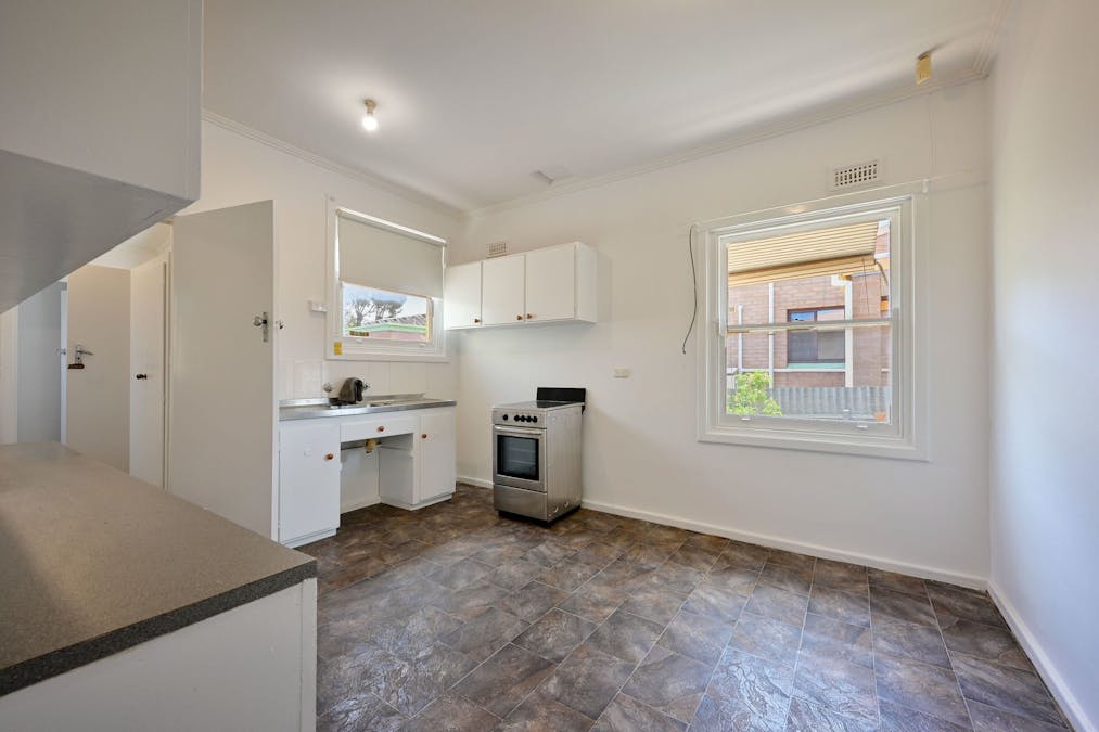 13 Murn Crescent, Whyalla Norrie, SA, 5608 - Image 4