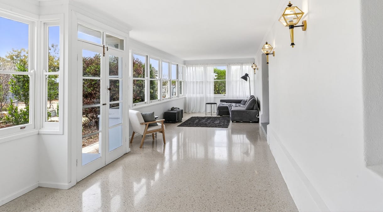 2 Myall Street, Renmark, SA, 5341 - Image 8