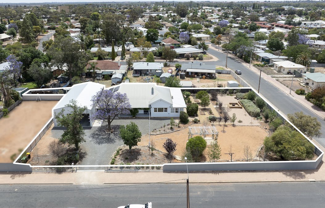 2 Myall Street, Renmark, SA, 5341 - Image 19