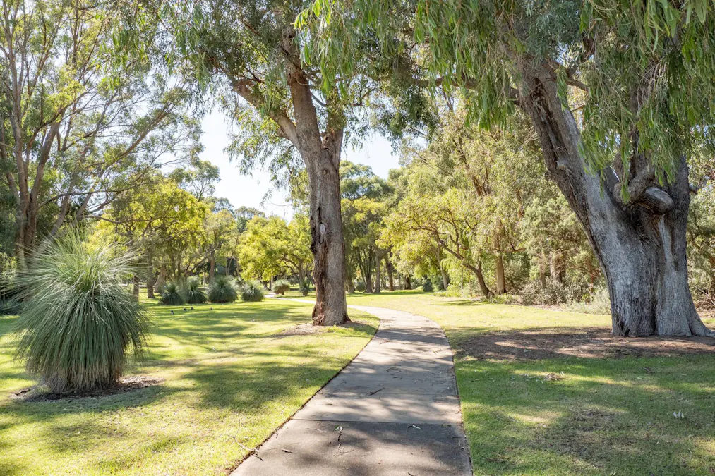 56 Ridley Way South , Medina, WA, 6167 - Image 30