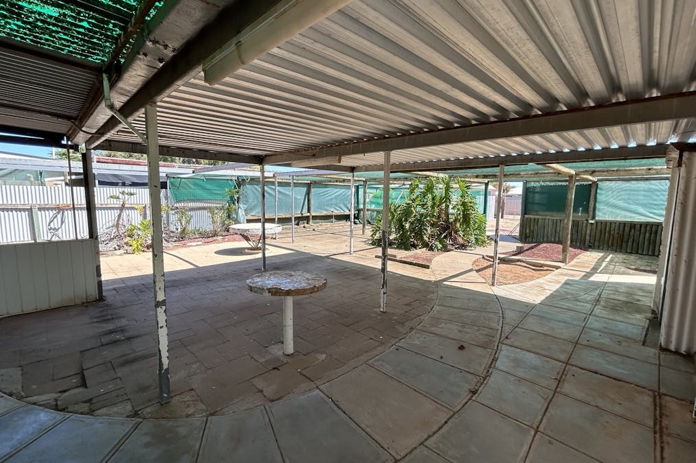 61 Tenth Street, Renmark, SA, 5341 - Image 7