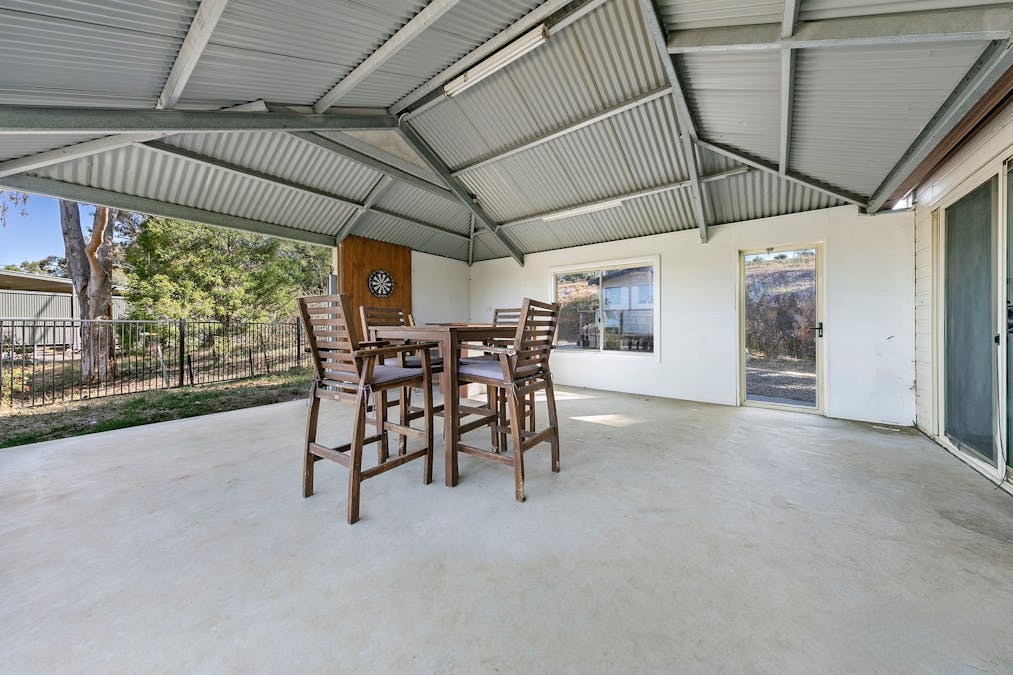 18 Blyth Road, Clare, SA, 5453 - Image 7