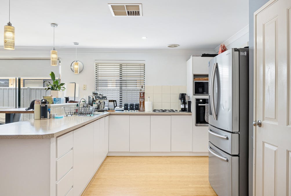 39 Mallard Way, Baldivis, WA, 6171 - Image 2