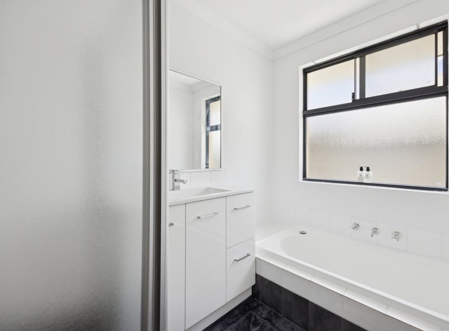 39 Mallard Way, Baldivis, WA, 6171 - Image 13