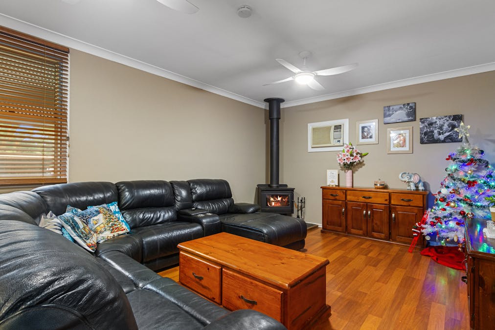 21 Moore Street, Blyth, SA, 5462 - Image 12