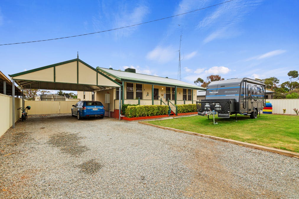 21 Moore Street, Blyth, SA, 5462 - Image 23