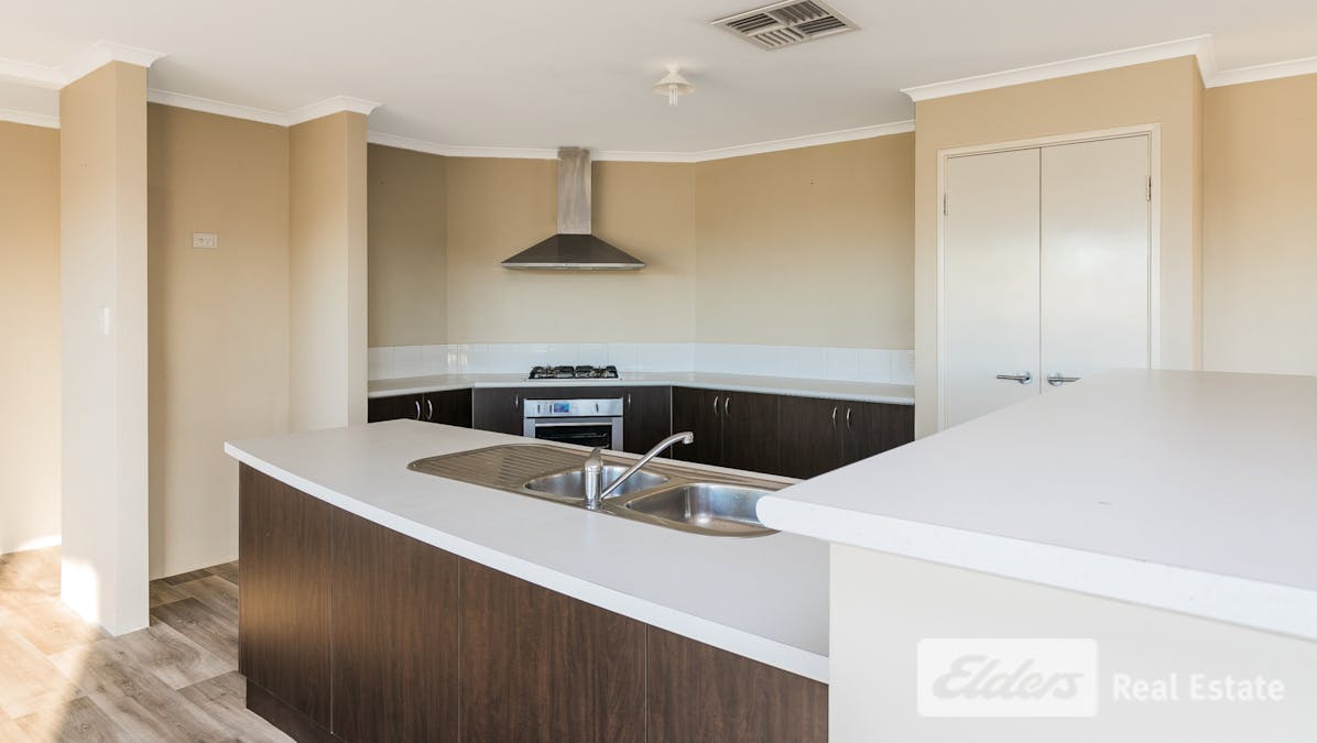 21 Cervantes Avenue, Baldivis, WA, 6171 - Image 9