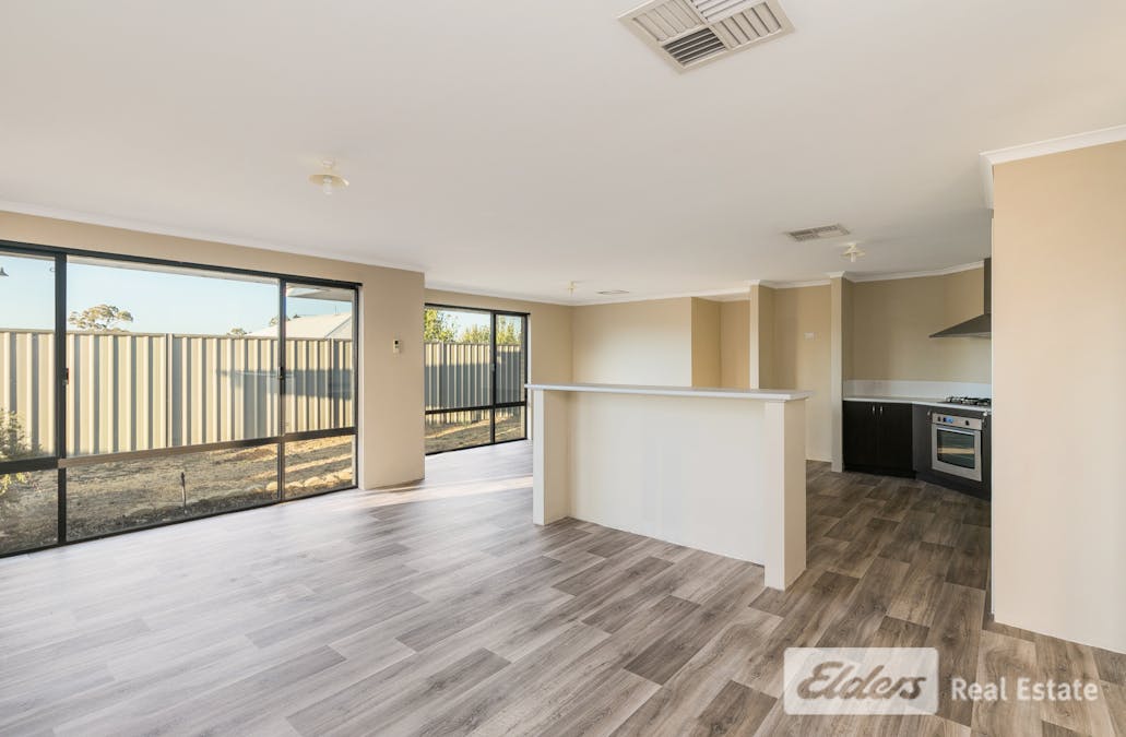 21 Cervantes Avenue, Baldivis, WA, 6171 - Image 6