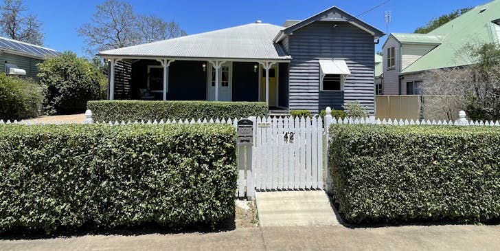 42 Bunya Street, Dalby, QLD, 4405