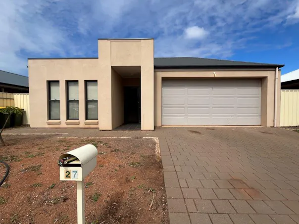27 Phillips Street, Whyalla Stuart, SA, 5608 - Image 1