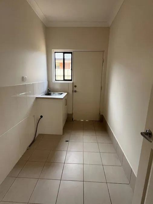 27 Phillips Street, Whyalla Stuart, SA, 5608 - Image 11