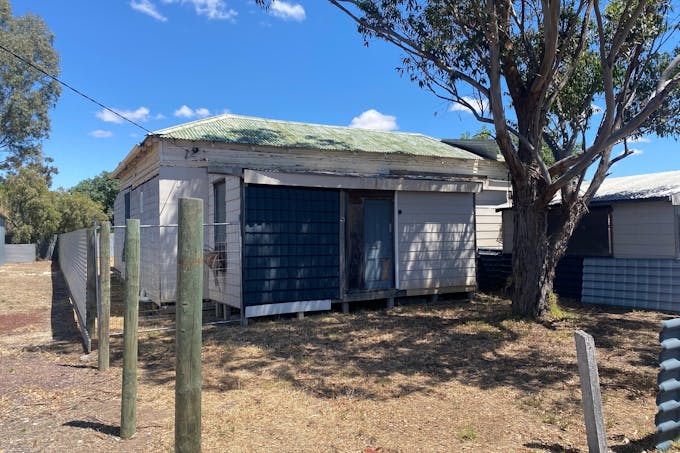 16 Clifford Street, Warracknabeal, VIC, 3393 - Image 1