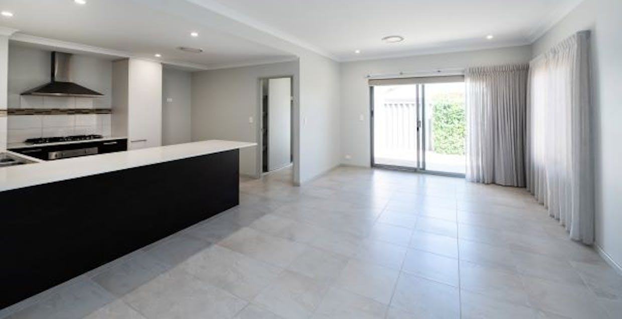 7/11 Nepean Turn, Millbridge, WA, 6232 - Image 6