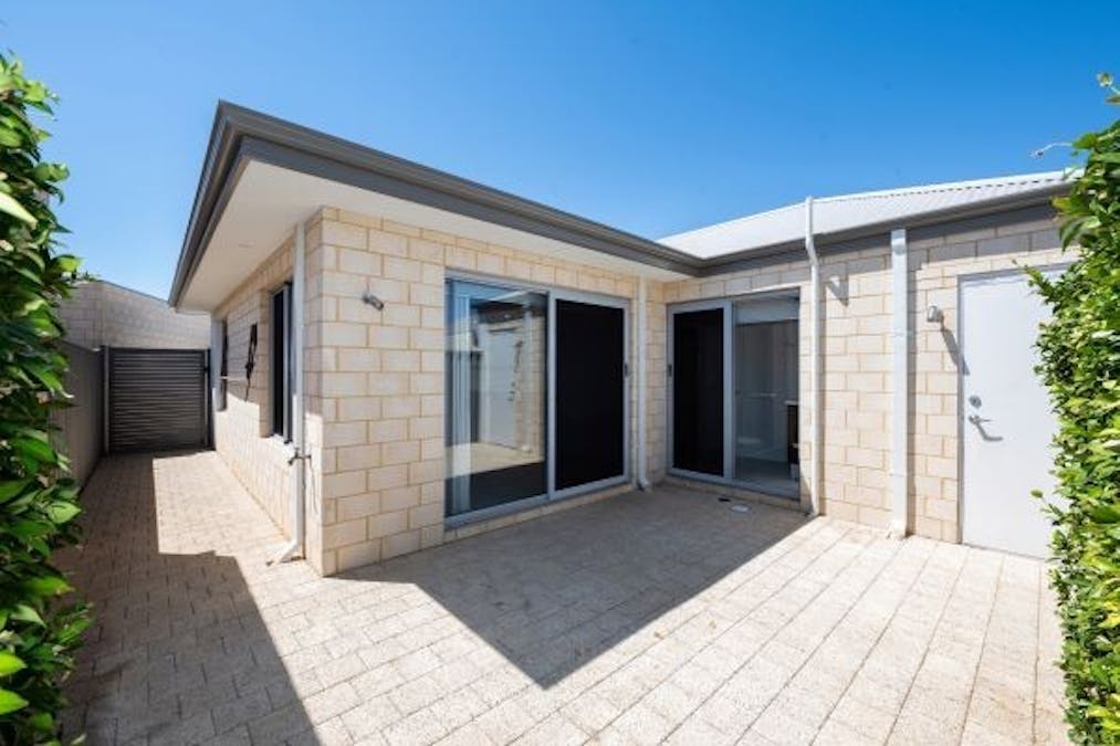 7/11 Nepean Turn, Millbridge, WA, 6232 - Image 17