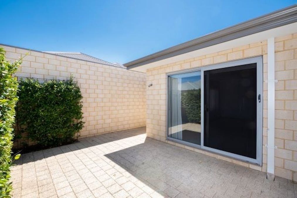 7/11 Nepean Turn, Millbridge, WA, 6232 - Image 20