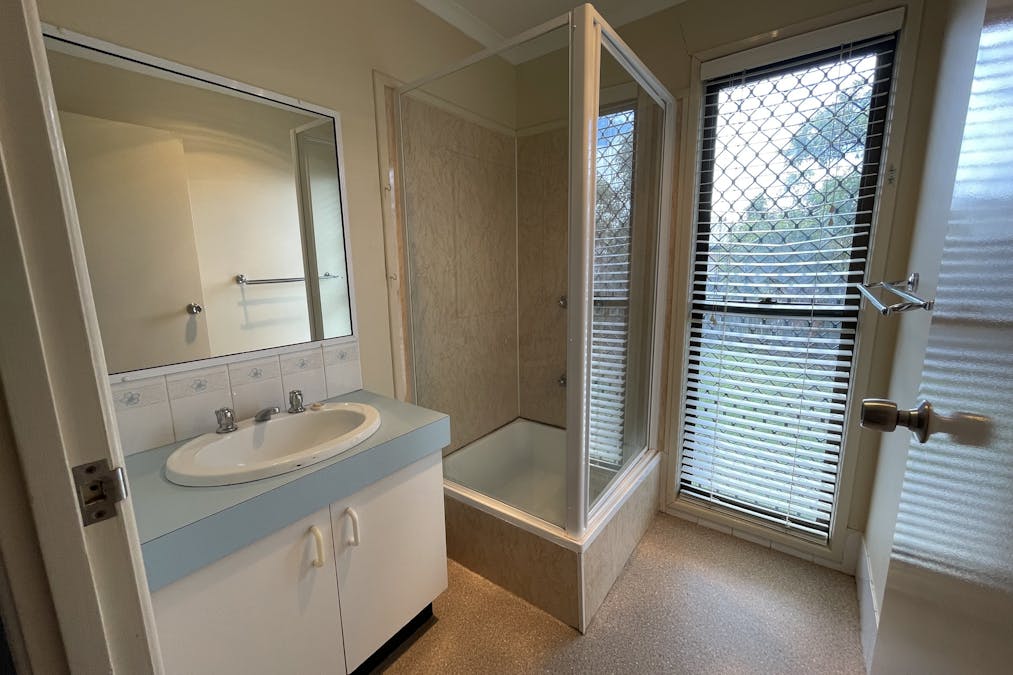 5 Hallinan Court, Dalby, QLD, 4405 - Image 2