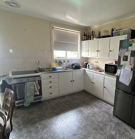 12 Belah Street, Renmark, SA, 5341 - Image 1