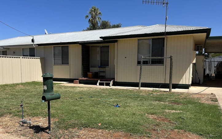 12 Belah Street, Renmark, SA, 5341 - Image 1