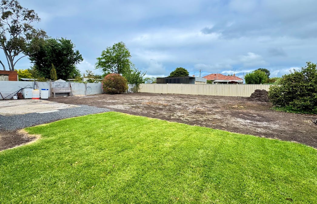 97 Boundary Road, Mortlake, VIC, 3272 - Image 16