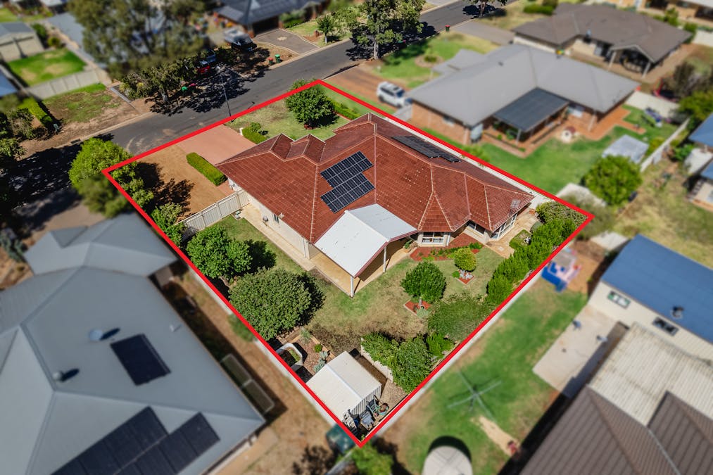 11 Sunvale Avenue, Dubbo, NSW, 2830 - Image 3