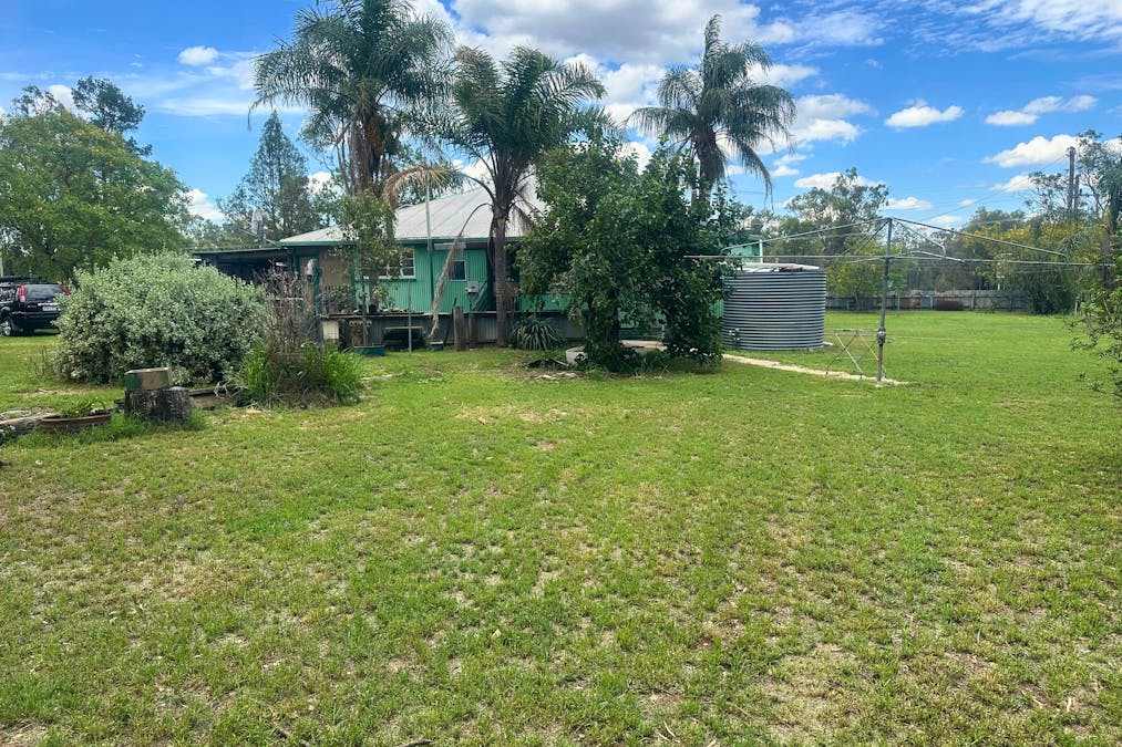 35 High Street, Kogan, QLD, 4406 - Image 10