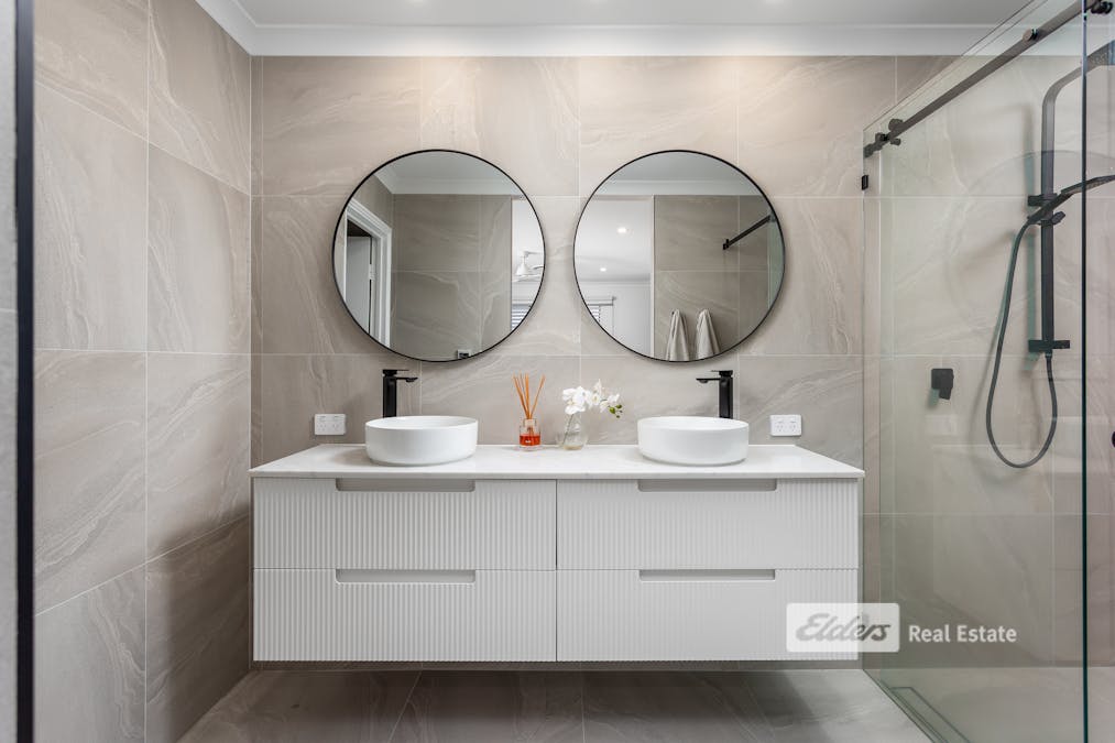 12 Libra Way, Australind, WA, 6233 - Image 13