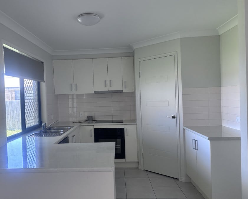 76 Gosden Drive, Dalby, QLD, 4405 - Image 4