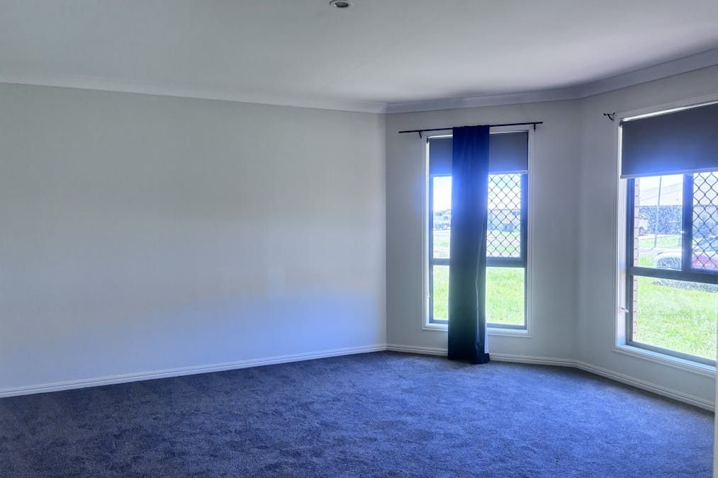 76 Gosden Drive, Dalby, QLD, 4405 - Image 2