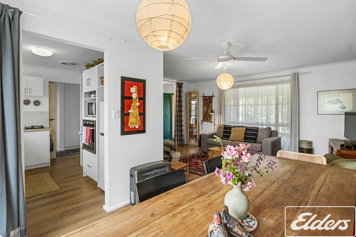 21 Rosetta/1-27 Maude Street — photo 9 of 27