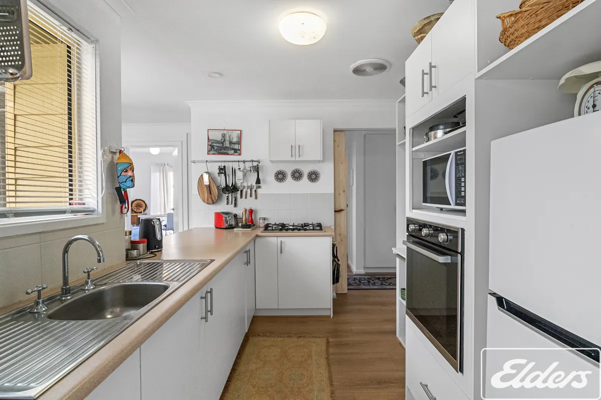21 Rosetta/1-27 Maude Street — photo 10 of 27