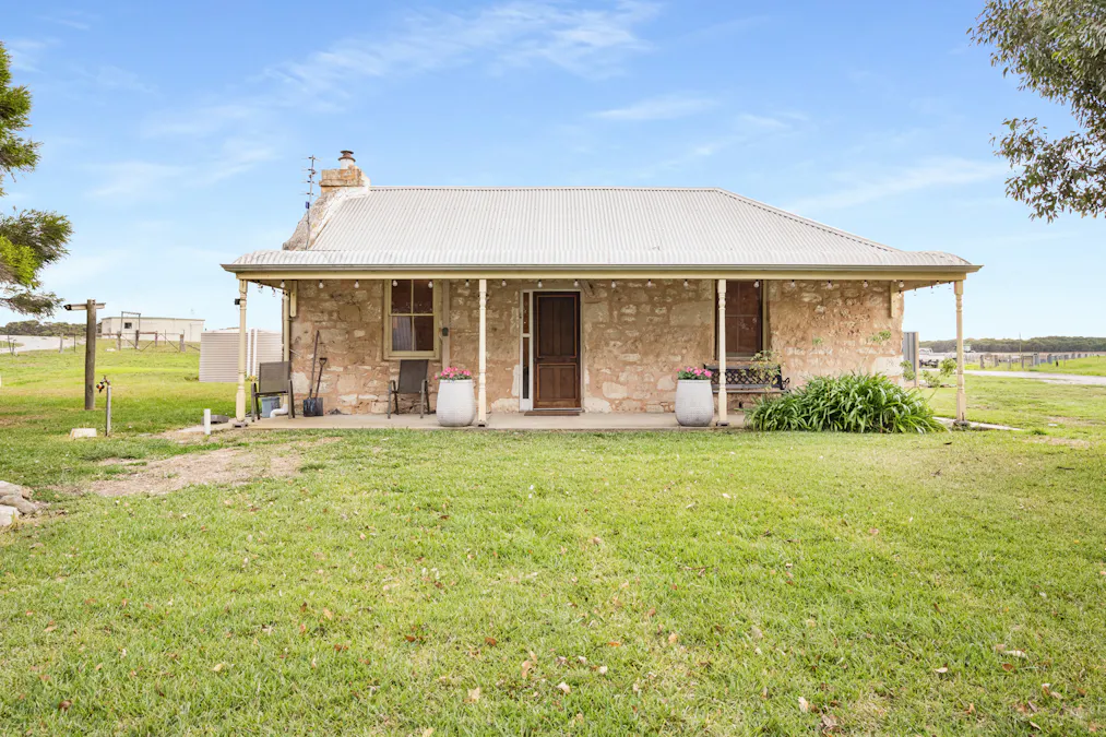 4437 Southern Ports Highway, Robe, SA, 5276 - Image 1