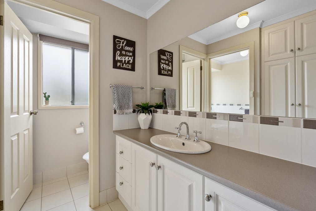 42 Dean Jaensch Road, Murray Bridge, SA, 5253 - Image 18