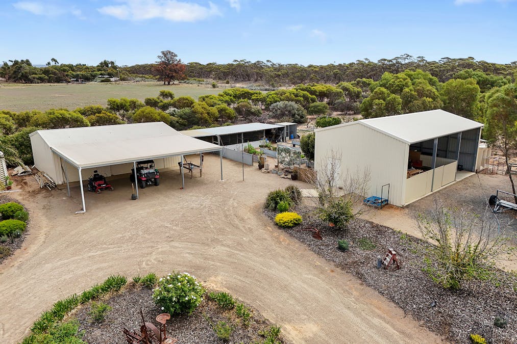 42 Dean Jaensch Road, Murray Bridge, SA, 5253 - Image 26