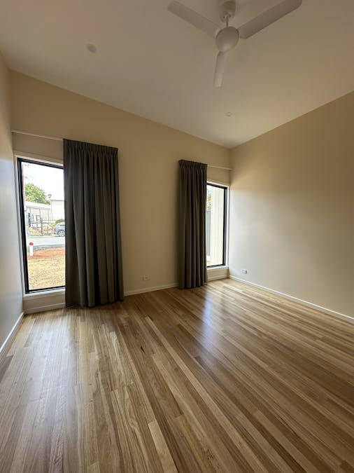 3 White Hut Road, Clare, SA, 5453 - Image 3