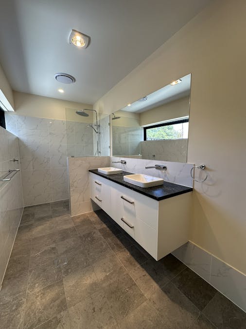 3 White Hut Road, Clare, SA, 5453 - Image 7