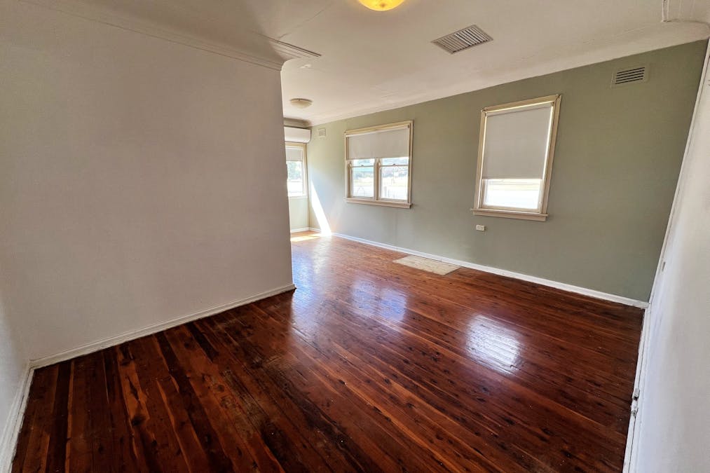 117 Jerilderie Street, Jerilderie, NSW, 2716 - Image 2