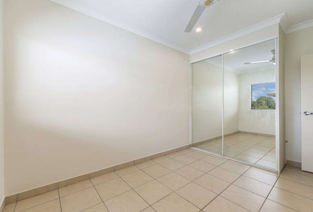 1/15 Moorhen Circuit, Bakewell, NT, 0832 - Image 17