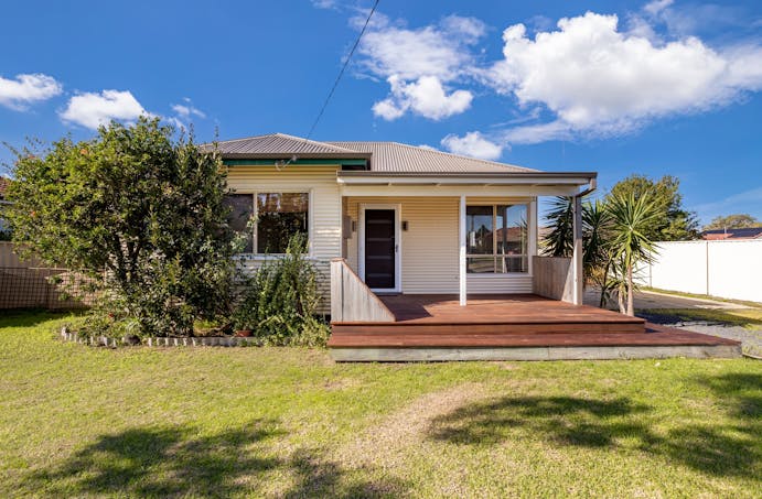 9 Charterhouse Street, Carey Park, WA, 6230 - Image 1