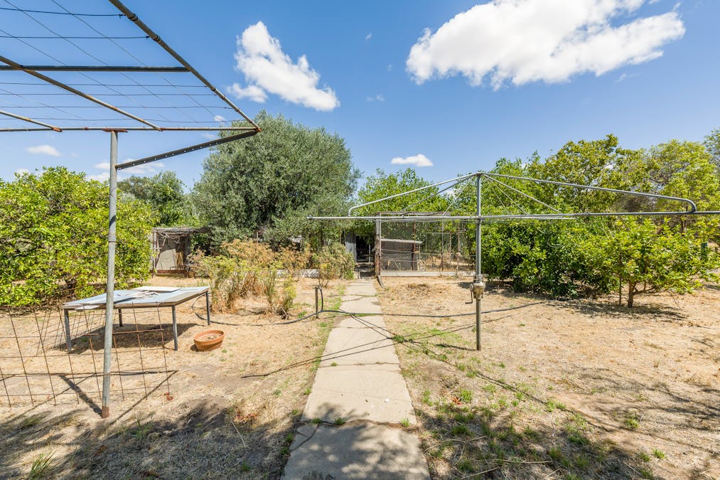 54 Burlong Road, Northam, WA, 6401 - Image 25