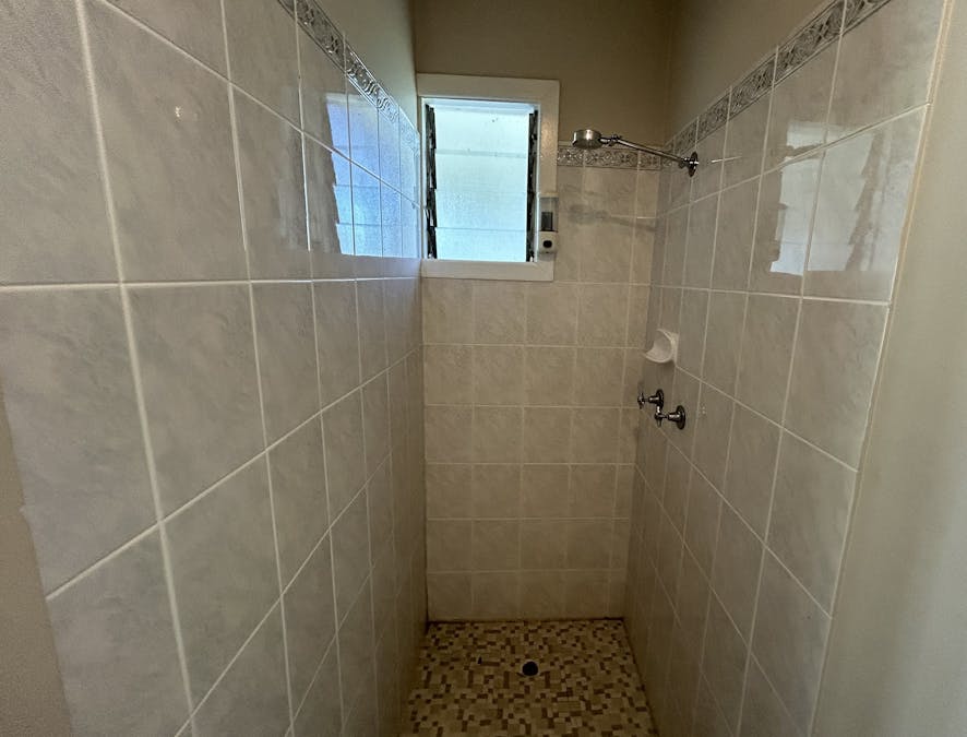 18 Mylne Street, West Gladstone, QLD, 4680 - Image 7